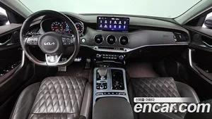 Kia Stinger, 2022 — миниатюра 10