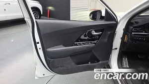 Kia Niro, 2019 — миниатюра 13