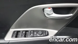 Kia Niro, 2017 — миниатюра 26