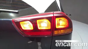 Kia Niro, 2017 — миниатюра 9