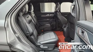 Ford Explorer, 2025 — миниатюра 17