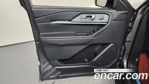 Ford Explorer, 2025 — миниатюра 14
