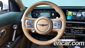 Genesis GV60, 2023 — миниатюра 19