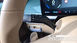 Genesis GV60, 2023 — миниатюра 29