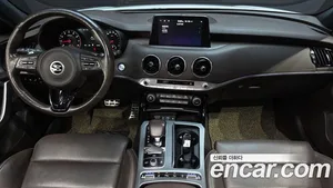 Kia Stinger, 2018 — миниатюра 10