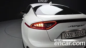 Kia Stinger, 2018 — миниатюра 9