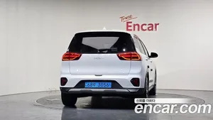 Kia Niro, 2022 — миниатюра 4