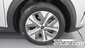 Kia Niro, 2022 — миниатюра 7
