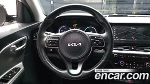Kia Niro, 2022 — миниатюра 19