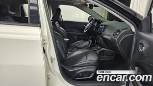 Jeep Compass, 2019 — миниатюра 16