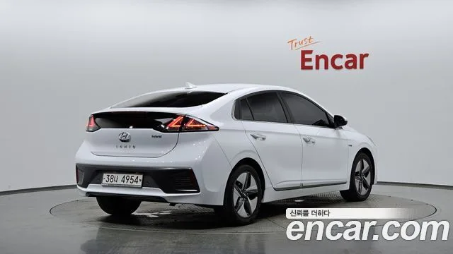 Hyundai Ioniq, 2019 — фото автомобиля из Кореи