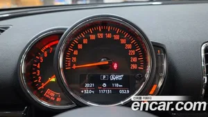 Mini Clubman, 2019 — миниатюра 10