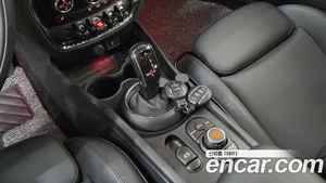 Mini Clubman, 2019 — миниатюра 12