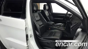 Jeep Cherokee, 2019 — миниатюра 16