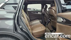Lincoln MKX, 2018 — миниатюра 18