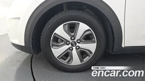 Kia Niro, 2016 — миниатюра 5