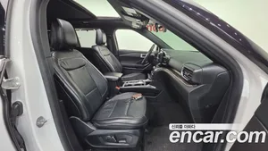 Ford Explorer, 2019 — миниатюра 13