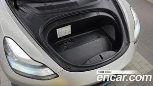 Tesla Model 3, 2020 — миниатюра 6