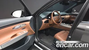 Genesis GV70, 2023 — миниатюра 13