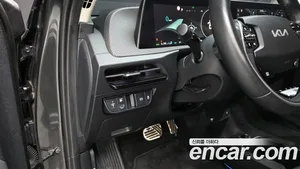 Kia EV6, 2022 — миниатюра 19