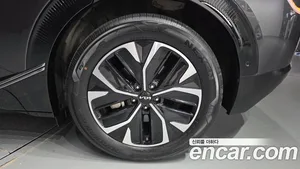 Kia EV6, 2022 — миниатюра 7