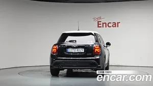 Mini Cooper, 2024 — миниатюра 3