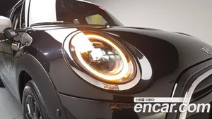 Mini Cooper, 2024 — миниатюра 7