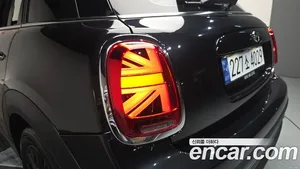 Mini Cooper, 2024 — миниатюра 8