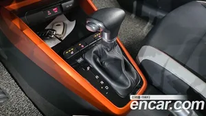 Kia Stonic, 2017 — миниатюра 12