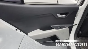 Kia Stonic, 2017 — миниатюра 15