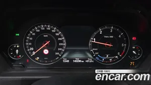 BMW 3-Series, 2018 — миниатюра 8