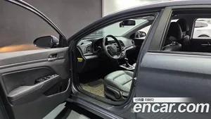 Hyundai Avante, 2018 — миниатюра 13