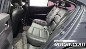 Hyundai Avante, 2018 — миниатюра 17