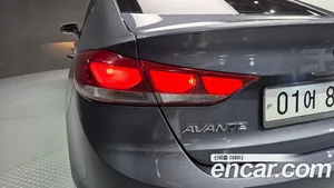 Hyundai Avante, 2018 — миниатюра 9
