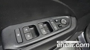 Hyundai Venue, 2019 — миниатюра 23