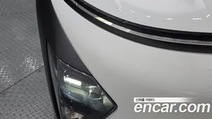 Hyundai Kona, 2023 — миниатюра 8