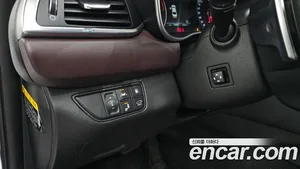 Genesis G70, 2019 — миниатюра 24