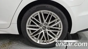 Genesis G70, 2019 — миниатюра 7