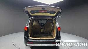 Kia Carnival, 2017 — миниатюра 26