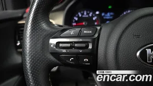 Kia Stonic, 2018 — миниатюра 21