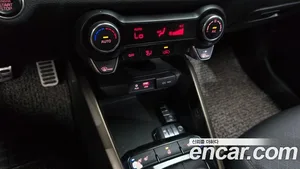 Kia Stonic, 2018 — миниатюра 24