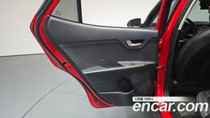 Kia Stonic, 2018 — миниатюра 14