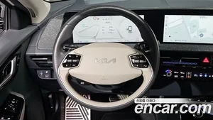 Kia EV6, 2023 — миниатюра 11