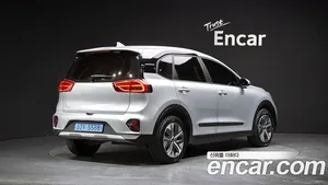 Kia Niro, 2022 — миниатюра 1
