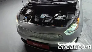 Kia Niro, 2022 — миниатюра 5