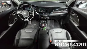 Kia Niro, 2022 — миниатюра 9