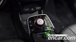 Kia Niro, 2022 — миниатюра 11