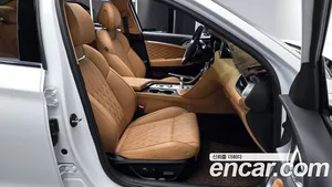 Genesis G70, 2025 — миниатюра 16