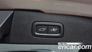 Volvo V60, 2024 — миниатюра 23