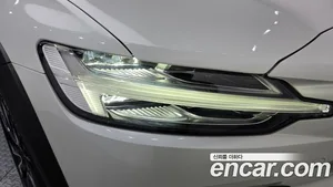 Volvo V60, 2024 — миниатюра 7